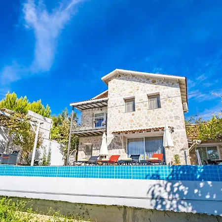 Islamlar Village 3 Bedroom 7075 *
